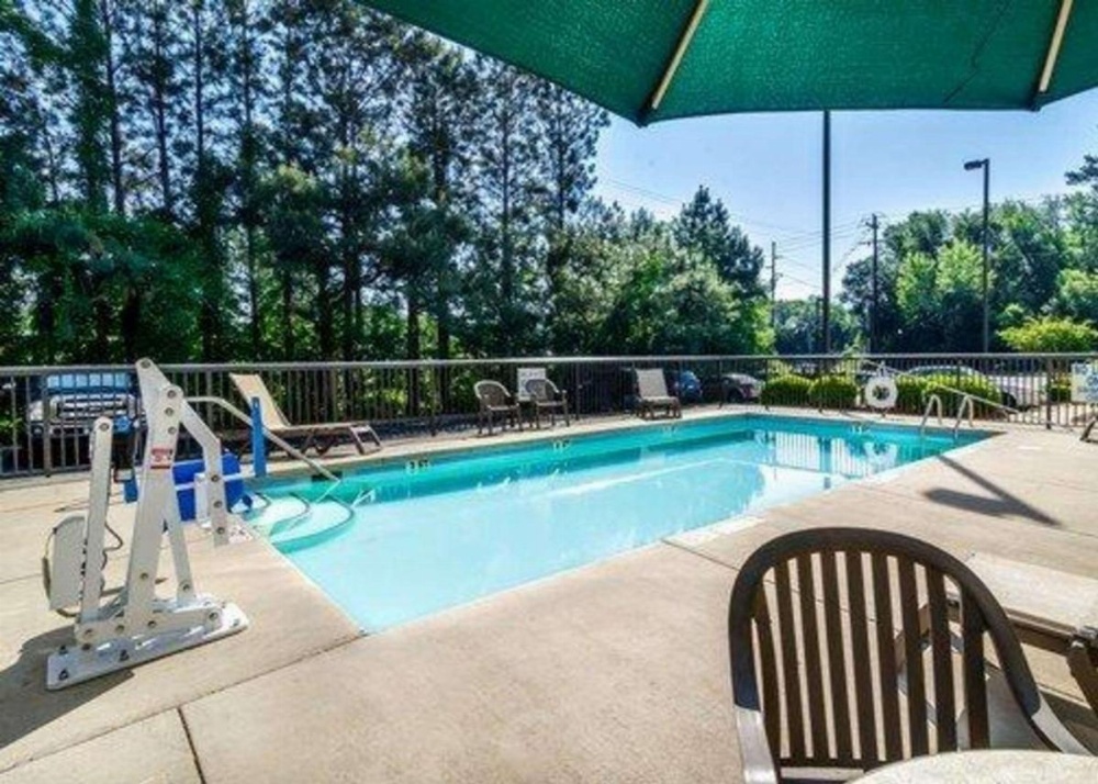 Sleep Inn Airport Image 12