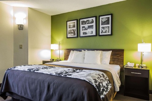 Sleep Inn Airport image 14
