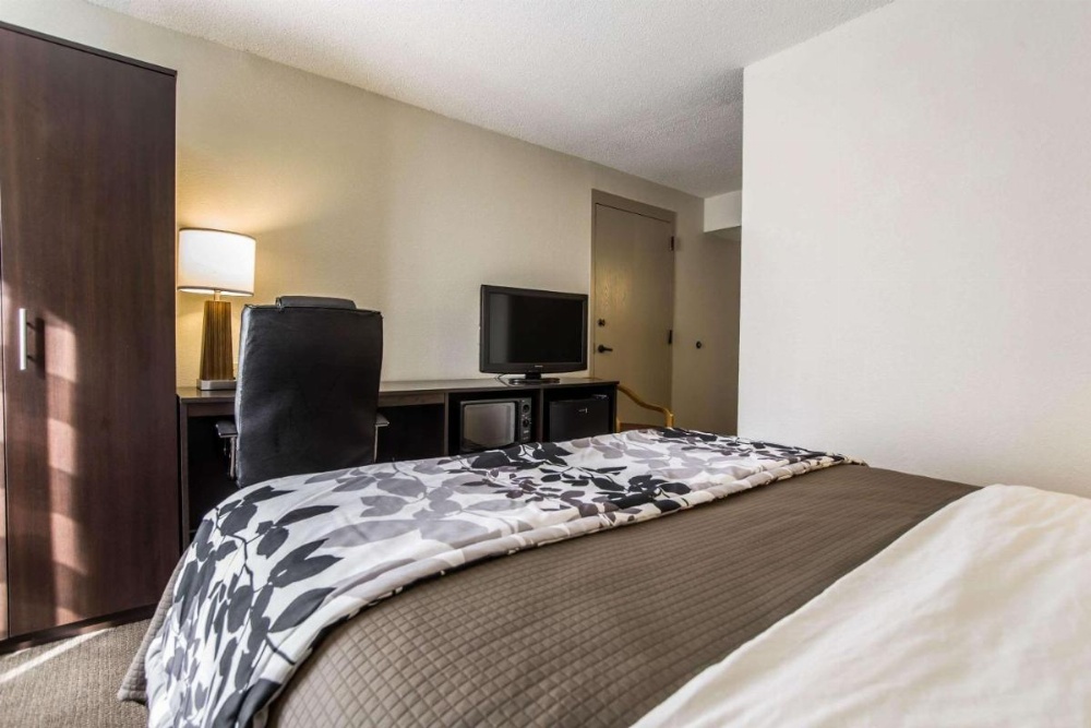 Sleep Inn Airport Image 27